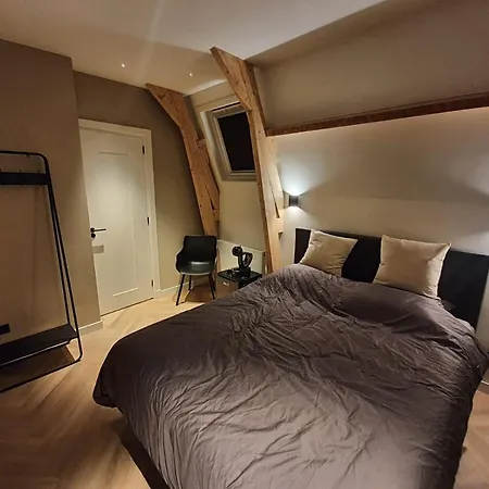 Homestay Super De Luxe Privekamer Op Toplocatie - 2 Egmond aan Zee