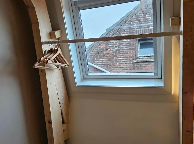 Super De Luxe Privekamer Op Toplocatie - 2 בית אירוח אגמונד אן זי